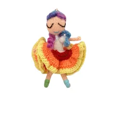 Kendinden Emin Renkli Dansçı Roxanne; Amigurumi Anahtarlık