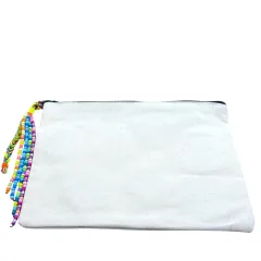 El Yapımı Çiçek Punch Nakışlı Kanvas Çanta – Doğal ve Şık Tasarım