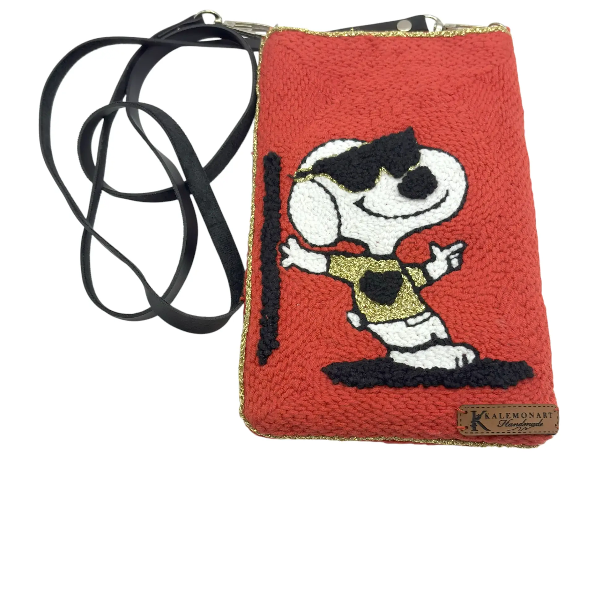 El Yapımı Köpek Punch Nakışı Telefonluk Çanta