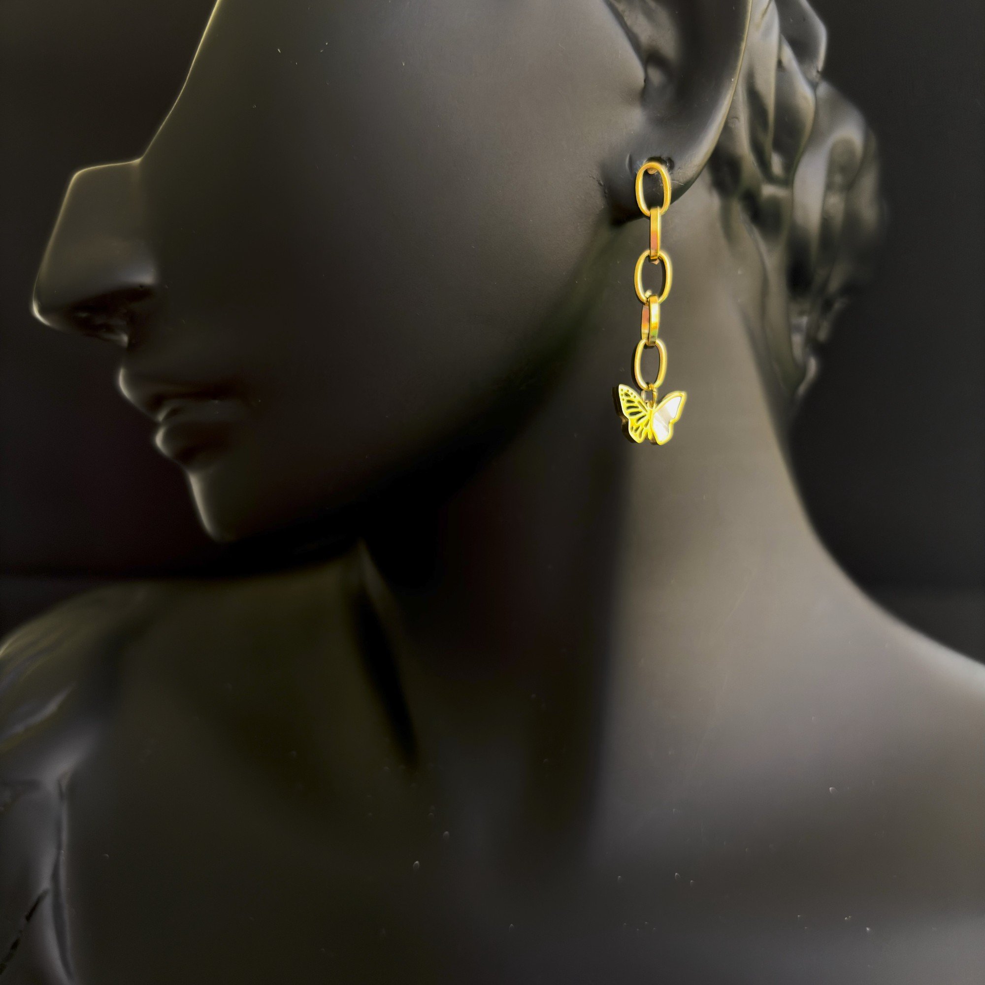 Çelik Küpe Ürünleri